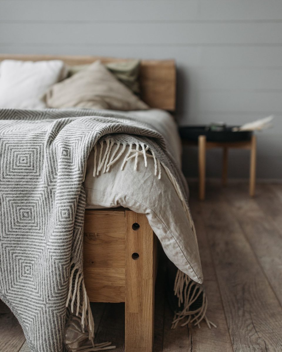 Oak Bed with Drawers